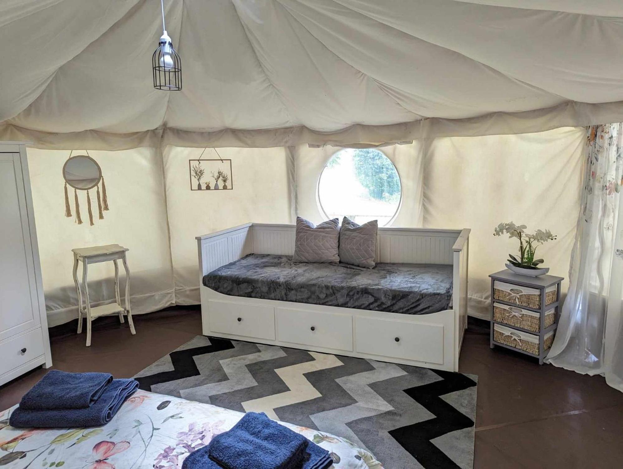 Luxury Glamping @Moulin Des Forges Hotel Moutier-Malcard Kültér fotó