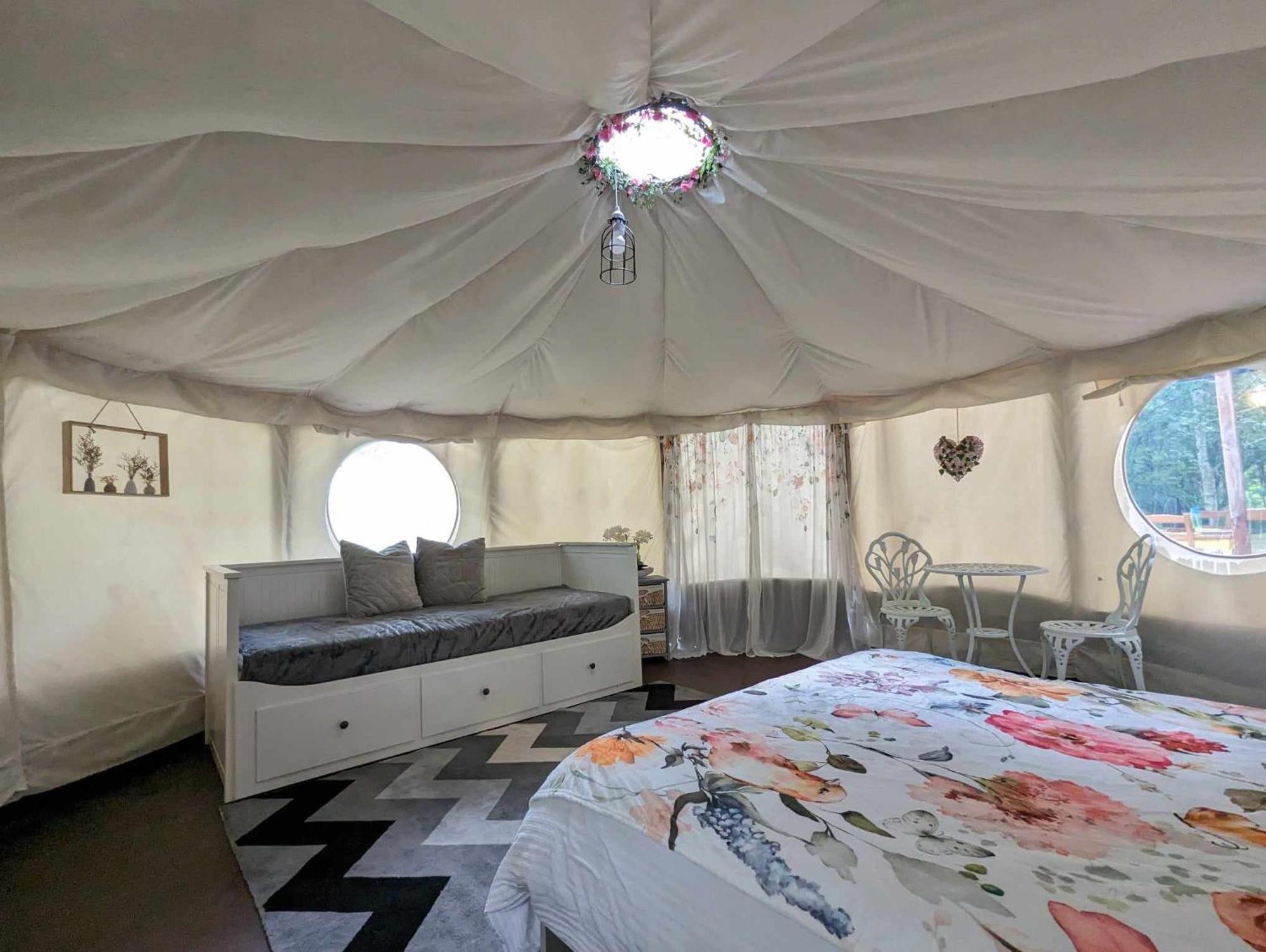 Luxury Glamping @Moulin Des Forges Hotel Moutier-Malcard Kültér fotó